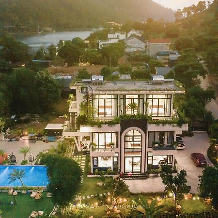 Summerly Villa Dong Do - Venuestay 하노이 외부 사진